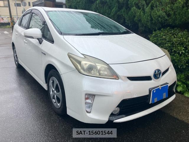 Toyota PRIUS 2012-08 8812349-0