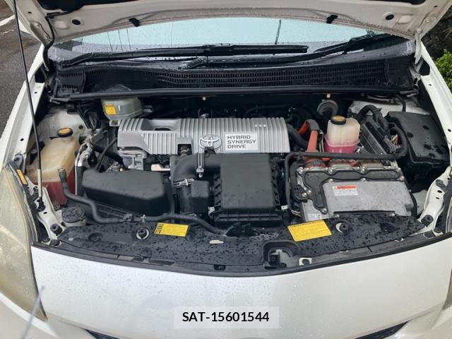 Toyota PRIUS 2012-08 8812349-15