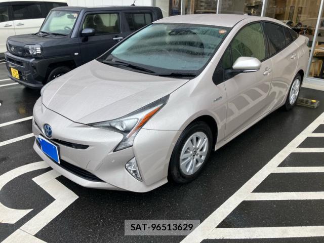Toyota PRIUS 2018-02 8812424-0