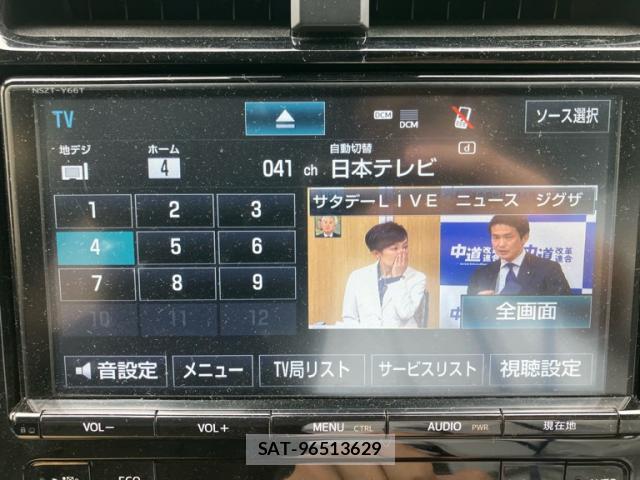 Toyota PRIUS 2018-02 8812424-17