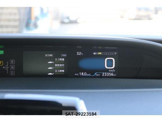 Toyota PRIUS 2021-09 8812496-11