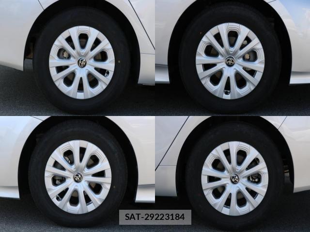 Toyota PRIUS 2021-09 8812496-8