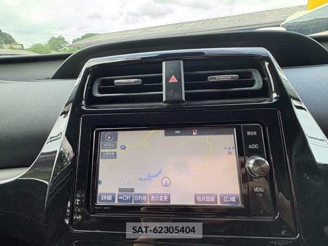 Toyota PRIUS 2016-07 8812503-3