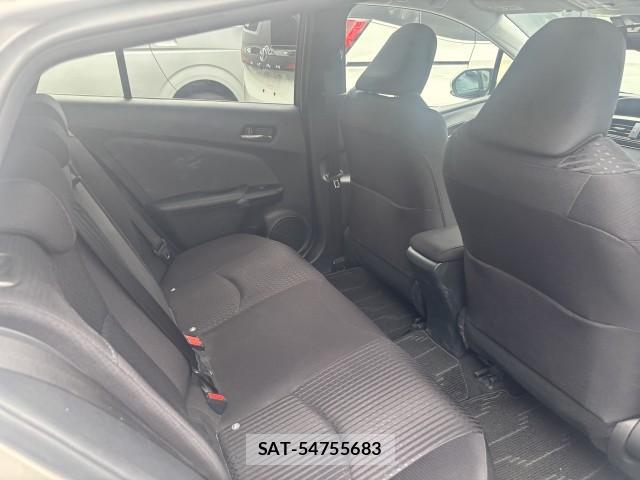 Toyota PRIUS 2018-02 8812704-6
