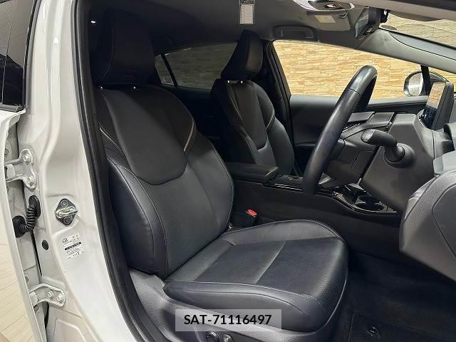 Toyota PRIUS 2023-06 8812771-10