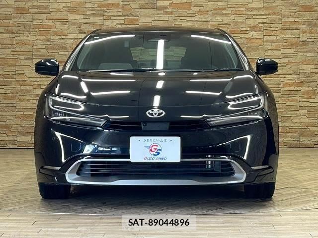 Toyota PRIUS 2023-08 8812772-14