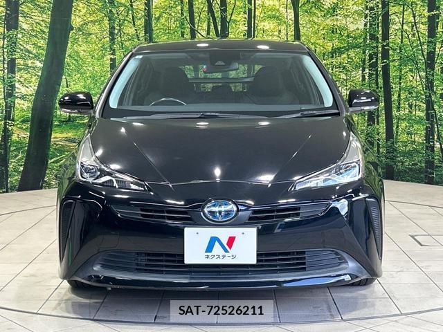 Toyota PRIUS 2019-08 8812779-11