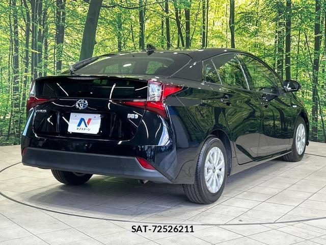 Toyota PRIUS 2019-08 8812779-14