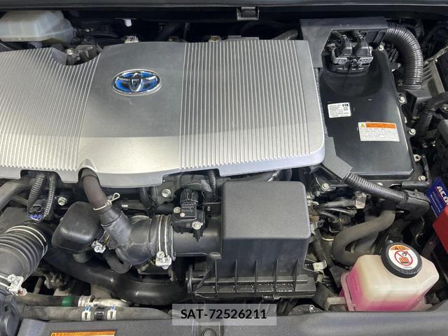 Toyota PRIUS 2019-08 8812779-15
