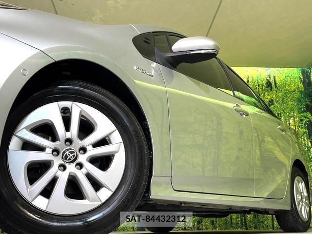 Toyota PRIUS 2017-09 8812871-12
