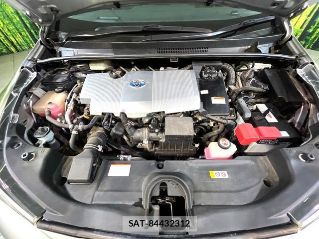 Toyota PRIUS 2017-09 8812871-17