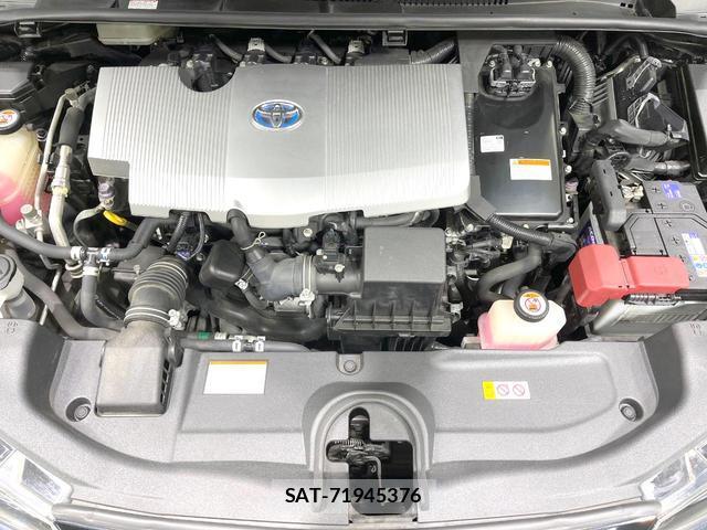 Toyota PRIUS 2019-01 8813175-17