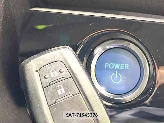 Toyota PRIUS 2019-01 8813175-5