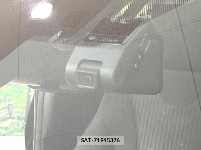 Toyota PRIUS 2019-01 8813175-6