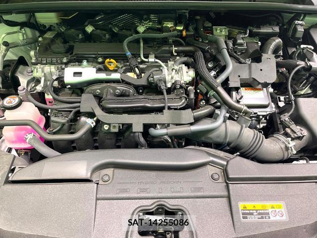 Toyota PRIUS 2025-04 8813202-17