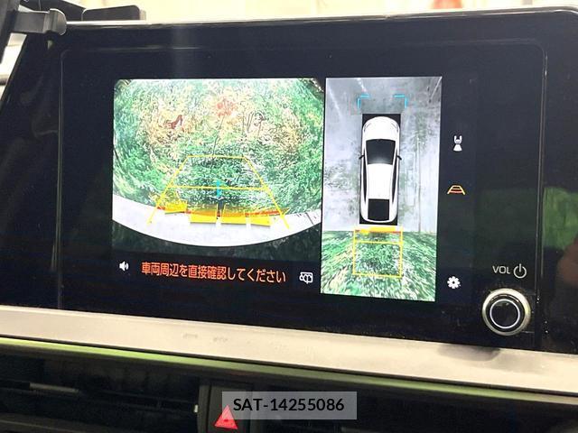 Toyota PRIUS 2025-04 8813202-3
