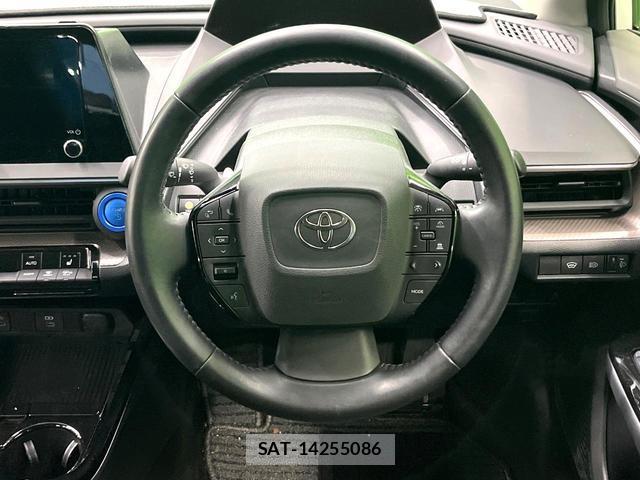 Toyota PRIUS 2025-04 8813202-7
