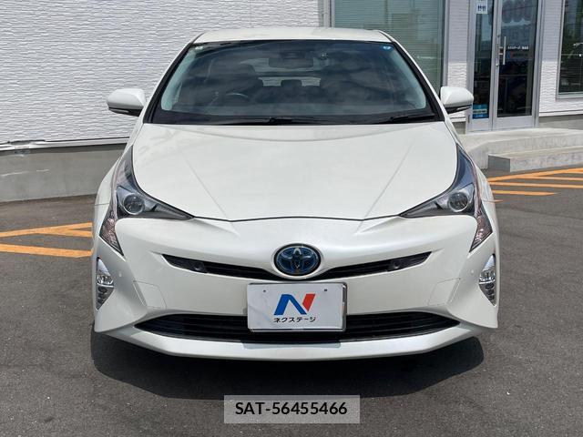 Toyota PRIUS 2016-07 8813232-13