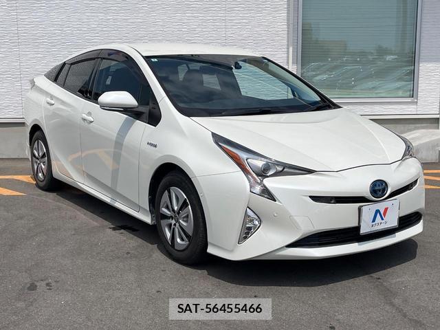 Toyota PRIUS 2016-07 8813232-15
