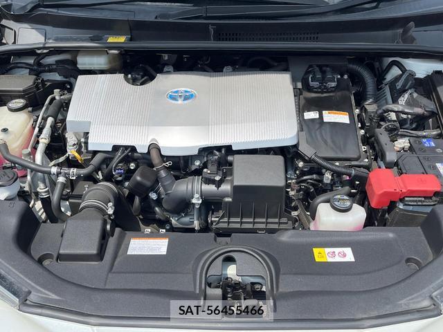 Toyota PRIUS 2016-07 8813232-17