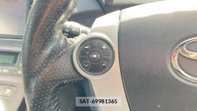 Toyota PRIUS 2010-07 8813263-16