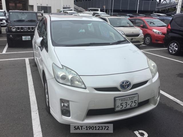 Toyota PRIUS 2009-08 8813387-0