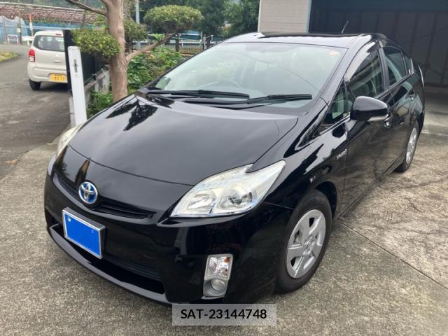 Toyota PRIUS 2010-02 8813458-0