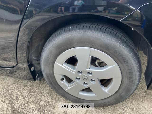 Toyota PRIUS 2010-02 8813458-5