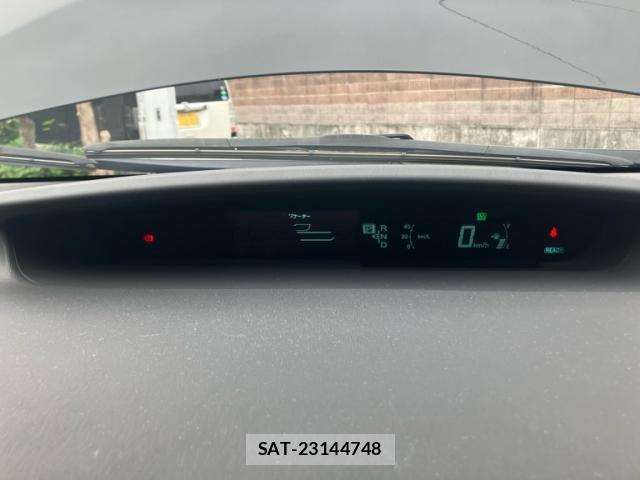 Toyota PRIUS 2010-02 8813458-8