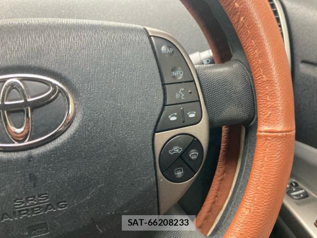 Toyota PRIUS 2007-09 8813464-10