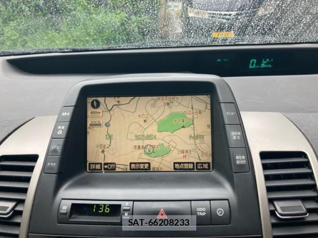 Toyota PRIUS 2007-09 8813464-14
