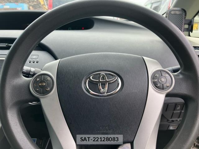 Toyota PRIUS 2012-12 8813543-14