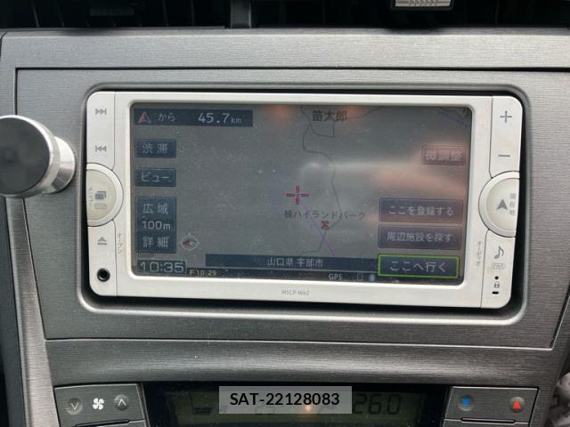 Toyota PRIUS 2012-12 8813543-15