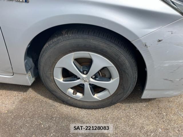 Toyota PRIUS 2012-12 8813543-3