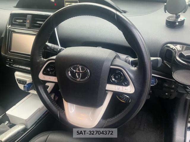 Toyota PRIUS 2017-11 8813553-15