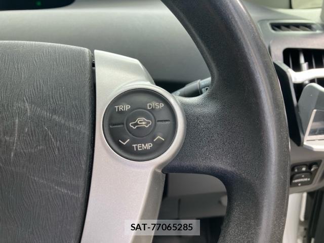 Toyota PRIUS 2010-06 8813575-8