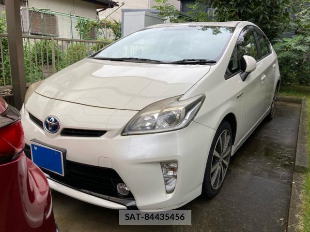 Toyota PRIUS 2013-03 8813618-0