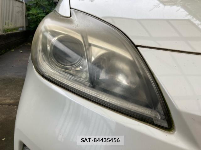 Toyota PRIUS 2013-03 8813618-12