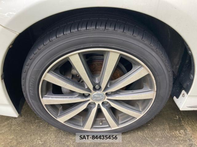 Toyota PRIUS 2013-03 8813618-7