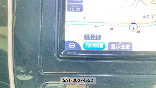 Toyota PRIUS 2018-10 8813732-17