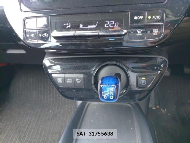 Toyota PRIUS 2019-09 8813769-11
