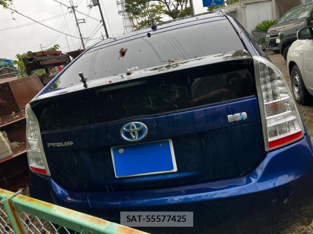 Toyota PRIUS 2009-09 8813899-12