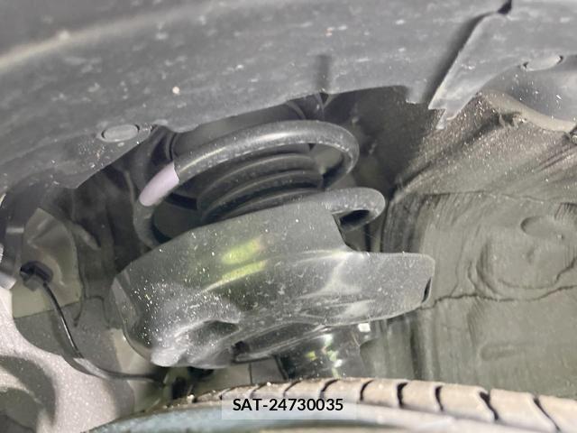 Toyota PRIUS 2025-01 8813994-19