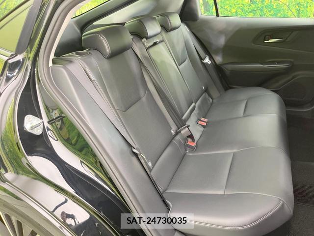 Toyota PRIUS 2025-01 8813994-8