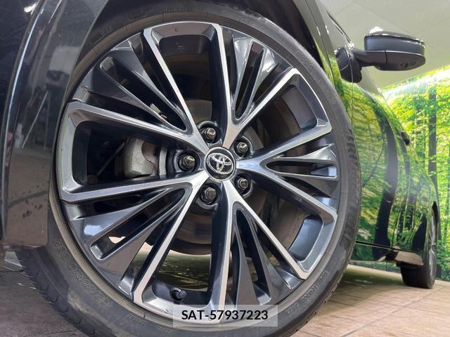 Toyota PRIUS 2024-01 8814068-13