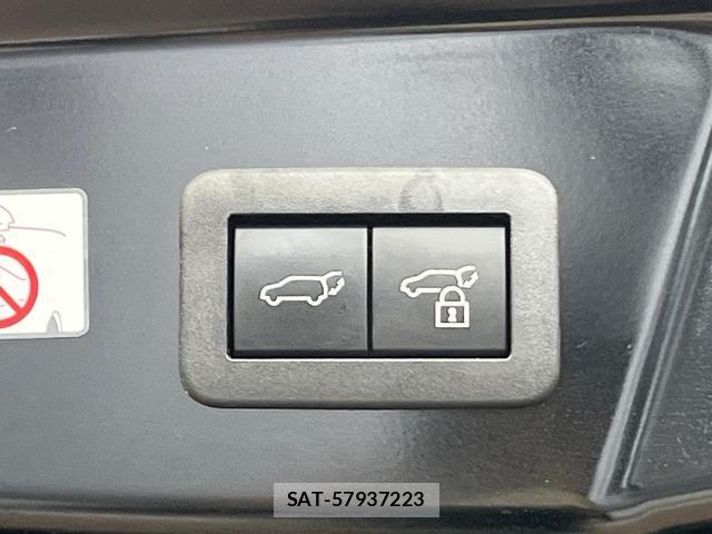 Toyota PRIUS 2024-01 8814068-6