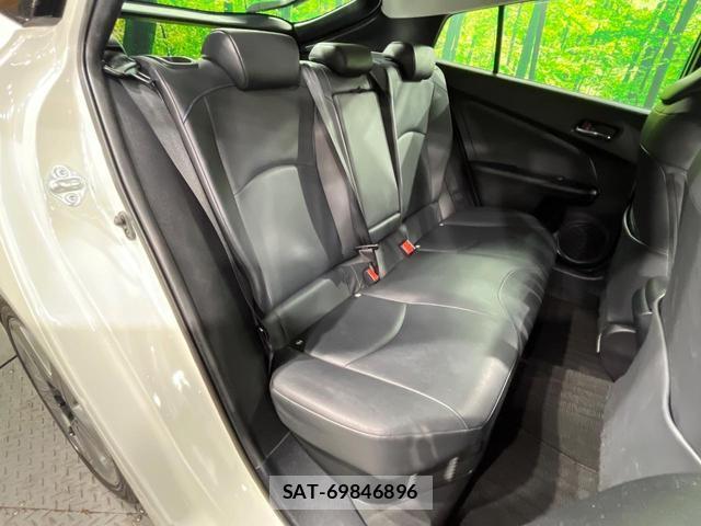Toyota PRIUS 2020-12 8814182-8