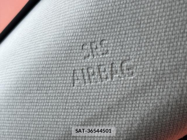 Toyota PRIUS 2020-04 8814262-16