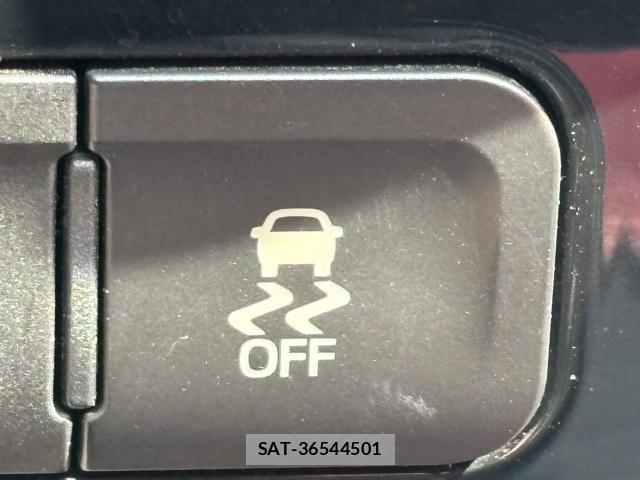 Toyota PRIUS 2020-04 8814262-7