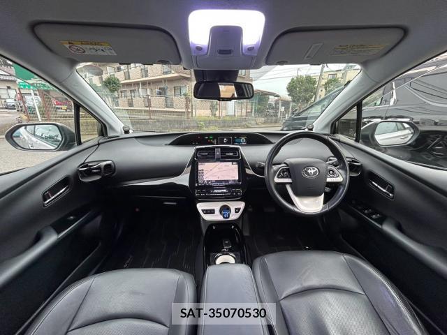 Toyota PRIUS 2016-06 8814343-2